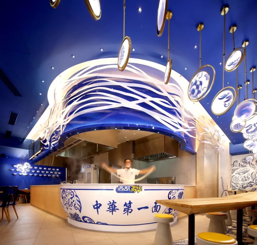 川菜充满文化魅力的餐饮空间设计，让兰州拉面瞬间高大上