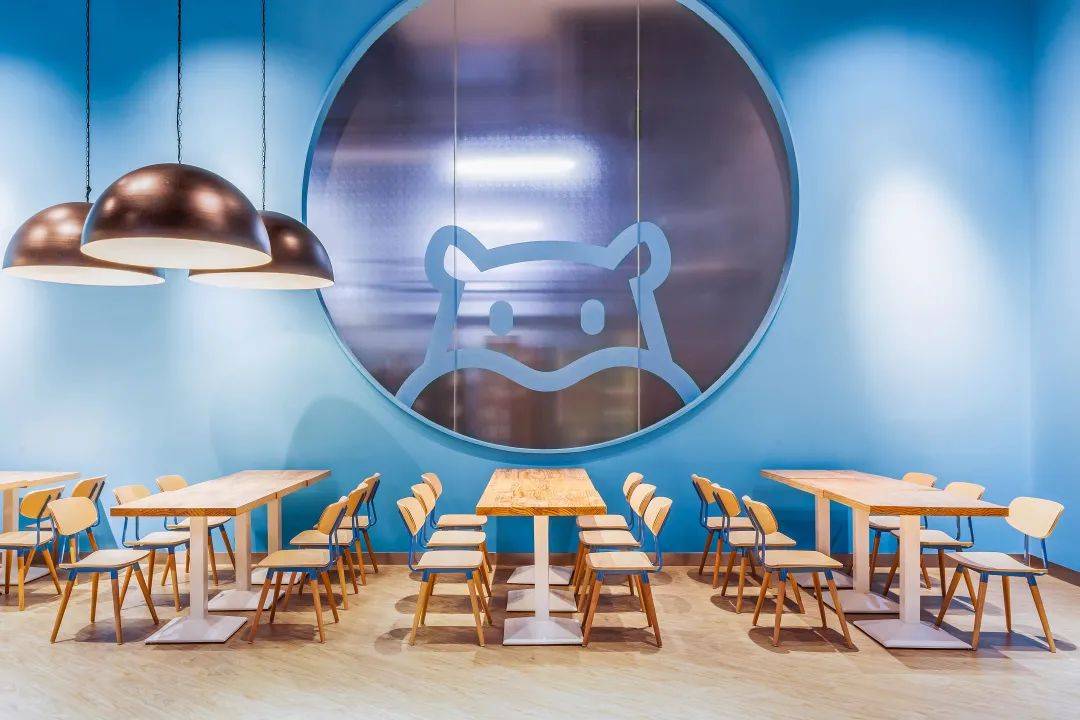 川菜阿里巴巴盒马机器人餐厅，打造未来概念的餐饮空间设计