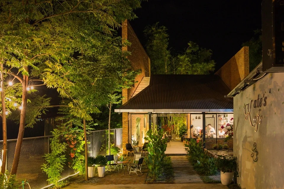 川菜与自然环境融为一体的咖啡店